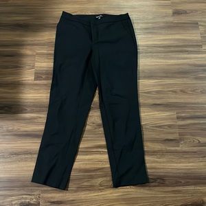 Ellen Tracy Straight Leg Black Dress Pants in size 4